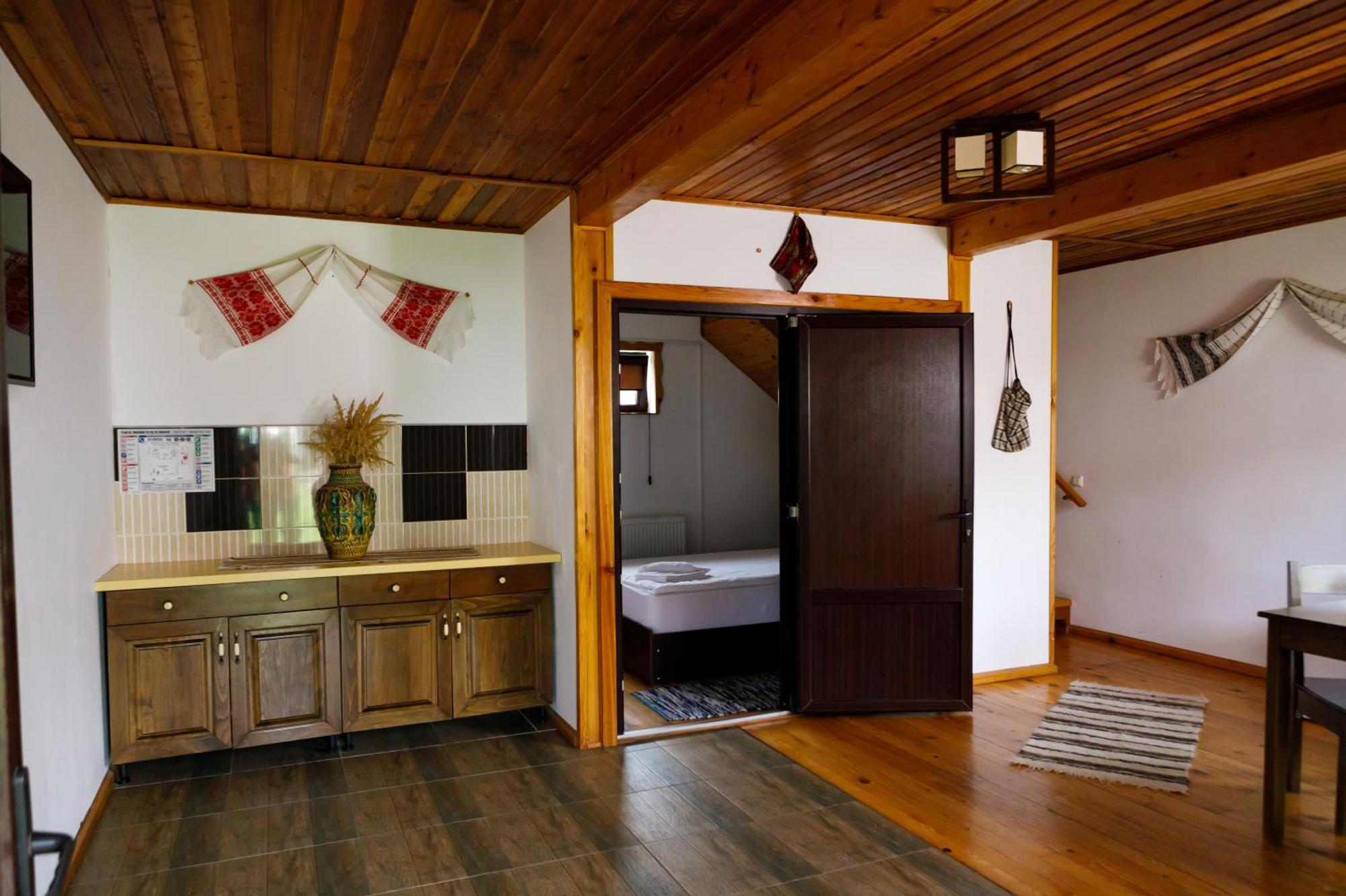 Hotel Domeniul Roa à Avrig Extérieur photo